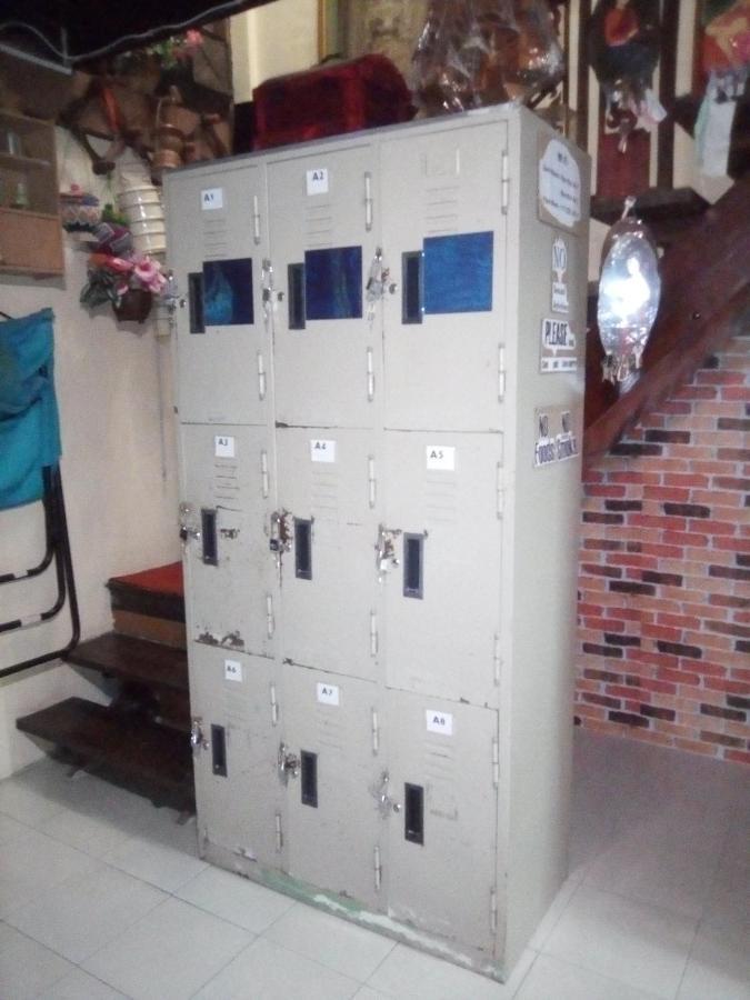 Ban Kru Ae mixed dorm Bed & Breakfast Bangkok Bagian luar foto